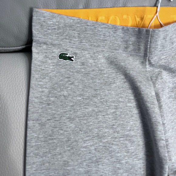 NWT - Lacoste Sport Women’s Stretch Tennis Capri Leggings - Size 38 / M - Picture 4 of 8